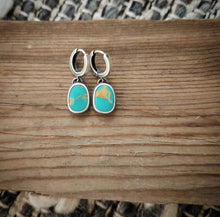 Load image into Gallery viewer, Bluebird Hoops