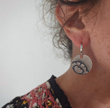 Load image into Gallery viewer, Bloom Earrings