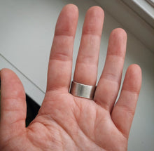 Load image into Gallery viewer, Verdant Ring