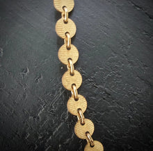 Load image into Gallery viewer, Golden Necklace