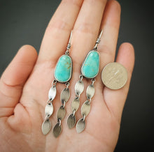 Load image into Gallery viewer, Fluidity Earrings