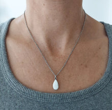 Load image into Gallery viewer, White Buffalo Drop Necklace
