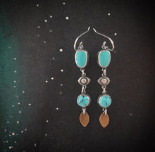 Load image into Gallery viewer, Presence Earrings