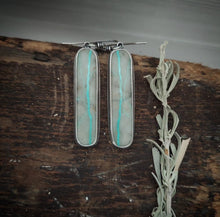 Load image into Gallery viewer, Rivulet Earrings