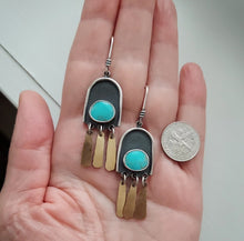 Load image into Gallery viewer, Archway Earrings