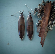 Load image into Gallery viewer, Strata Earrings