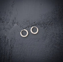 Load image into Gallery viewer, Huggie Hoops