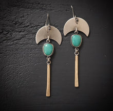 Load image into Gallery viewer, Moon Earrings