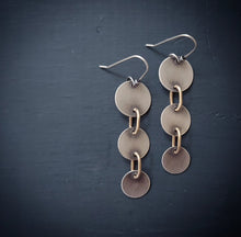Load image into Gallery viewer, Moon Earrings
