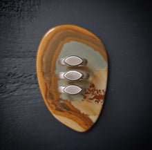 Load image into Gallery viewer, Eye Ring~sizes 6, 6.5, 9.5