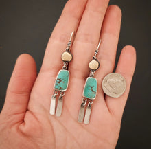 Load image into Gallery viewer, Radiate Earrings