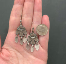 Load image into Gallery viewer, Rise Earrings