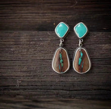 Load image into Gallery viewer, Flow Earrings