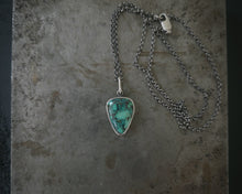 Load image into Gallery viewer, Roots of Light Necklace