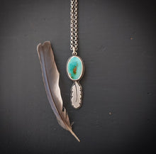 Load image into Gallery viewer, Feather Necklace