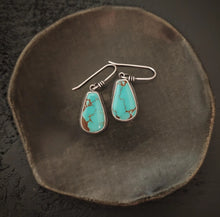 Load image into Gallery viewer, Bluebird Earrings