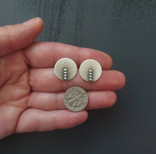 Load image into Gallery viewer, Dots Earrings