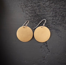 Load image into Gallery viewer, Golden Earrings