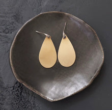 Load image into Gallery viewer, Golden Earrings