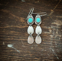 Load image into Gallery viewer, Raindrop Earrings