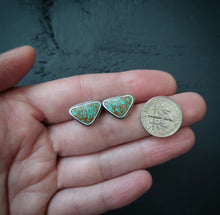 Load image into Gallery viewer, Turquoise Points