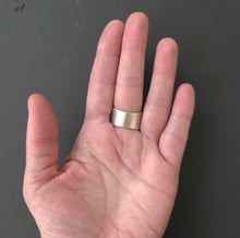Load image into Gallery viewer, Earth Memory Ring