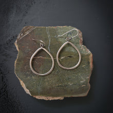 Load image into Gallery viewer, Element Earrings