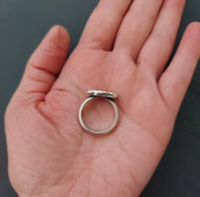 Load image into Gallery viewer, Element Ring size 8