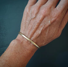 Load image into Gallery viewer, Element Cuff~14K Gold Fill m/l