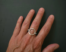 Load image into Gallery viewer, Continuum Ring
