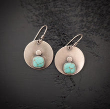 Load image into Gallery viewer, Moonglow Earrings