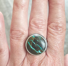 Load image into Gallery viewer, Sierra Nevada Boulder Turquoise Ring