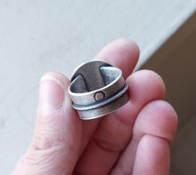 Load image into Gallery viewer, White Buffalo Moonshadow Ring