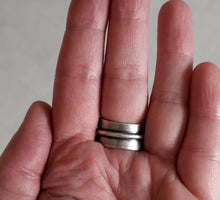Load image into Gallery viewer, Bluebird Ring