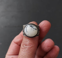 Load image into Gallery viewer, Color of Love Ring