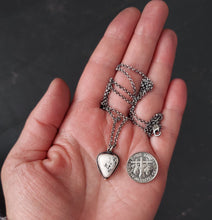 Load image into Gallery viewer, White Buffalo Dew Drop Necklace no.1