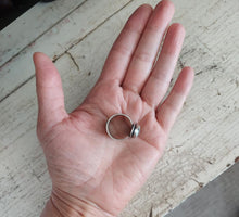 Load image into Gallery viewer, Moon Magic Ring