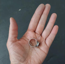 Load image into Gallery viewer, Horizon Ring