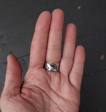 Load image into Gallery viewer, Connection Ring