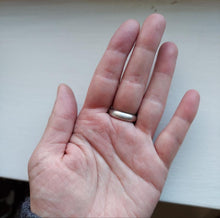 Load image into Gallery viewer, Balance Ring no.1