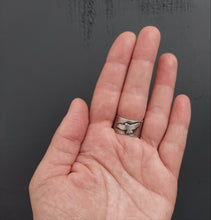 Load image into Gallery viewer, Moon Magic Ring