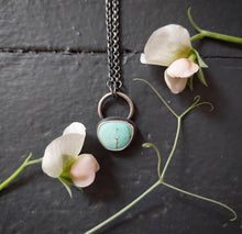 Load image into Gallery viewer, Breathe Necklace