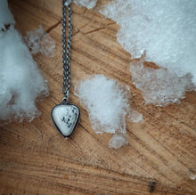 Load image into Gallery viewer, White Buffalo Dew Drop Necklace no.1