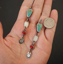 Load image into Gallery viewer, Dreamer Earrings