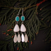 Load image into Gallery viewer, Illumination Earrings