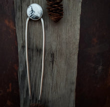 Load image into Gallery viewer, White Buffalo Hair Fork