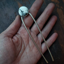 Load image into Gallery viewer, White Buffalo Hair Fork