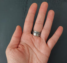 Load image into Gallery viewer, River Ring
