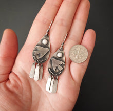 Load image into Gallery viewer, Light Seeker Earrings
