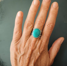 Load image into Gallery viewer, Verdant Ring
